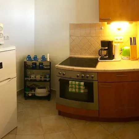 Club218 Varga Wellnessapartman *