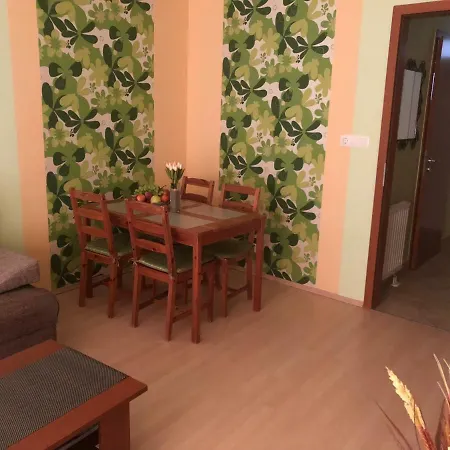 Club218 Varga Wellnessapartman